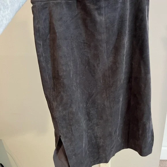 Skirts! - Picture 2 of 5